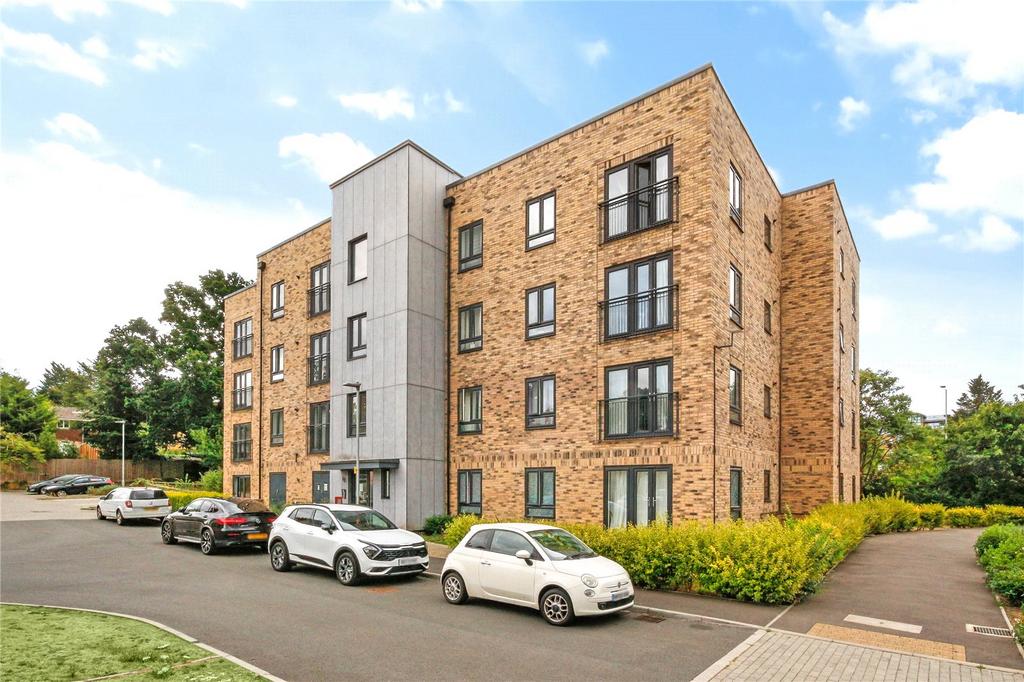 View of Hurley Drive, Bracknell, Berkshire, RG12 2 bed apartment for sale - £ ...