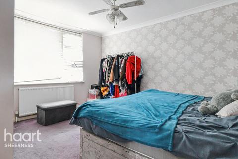 7 Edward Road, Queenborough, ME11 5DE