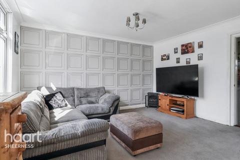 7 Edward Road, Queenborough, ME11 5DE