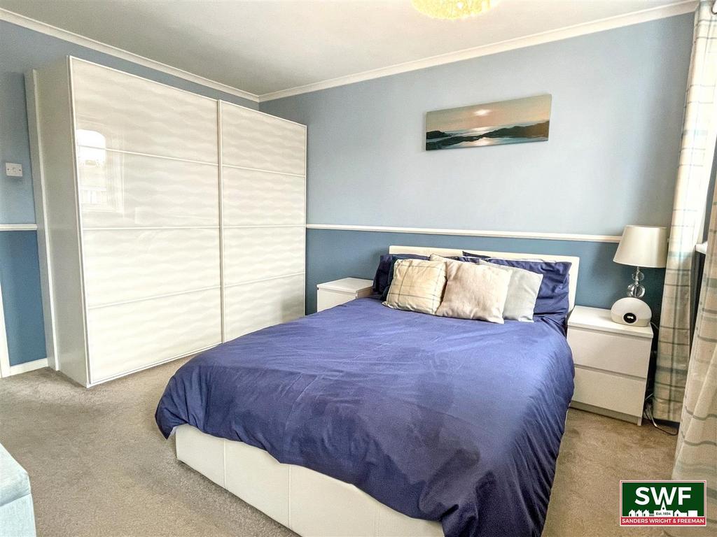 Bedroom1.5.jpg