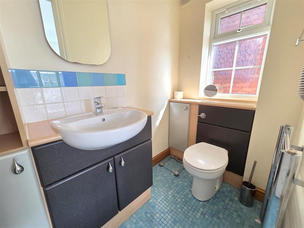 Ensuite Shower Room