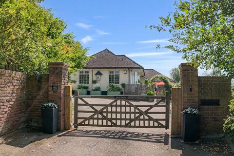 undefined, Hamlet Hill, Harlow CM19