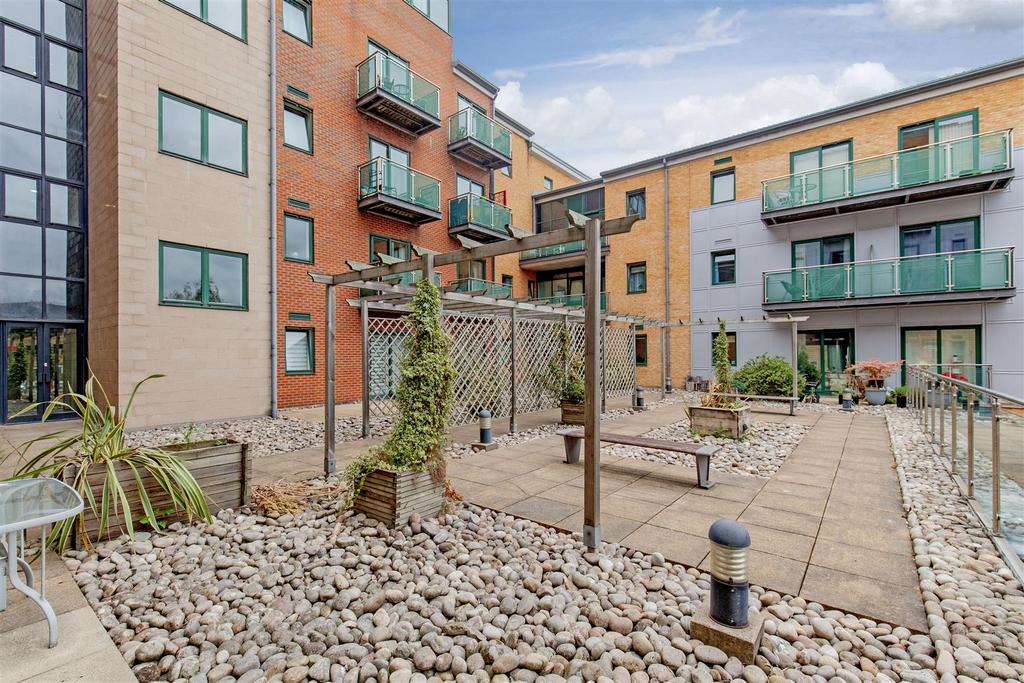 Communal Garden-1.jpg