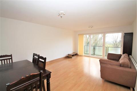 2 bedroom flat to rent, Edward Court, London Road, Harrow on the Hill