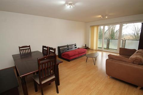 2 bedroom flat to rent, Edward Court, London Road, Harrow on the Hill
