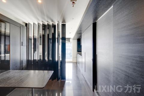 Studio for sale, Pan Peninsula Square, Canary Wharf, E14