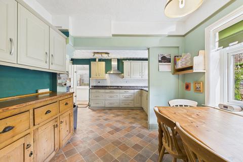 5 bedroom detached house for sale, Wallace Avenue, Worthing, BN11