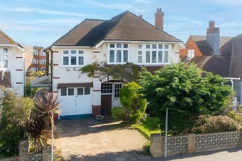 5 bedroom detached house for sale, Wallace Avenue, Worthing, BN11