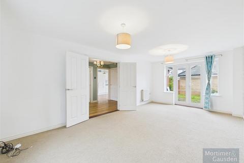 5 bedroom detached house for sale, Sycamore Drive, Bury St. Edmunds IP32