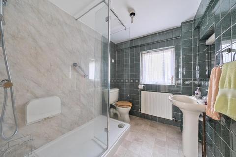 5 bedroom semi-detached house for sale, Kingshill Avenue, Kenton, HA3 8LA