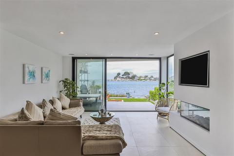 4 bedroom detached house for sale, Lagoon Road, Lilliput