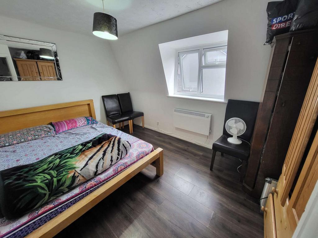 1 Bedroom Flat for Sale