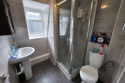 1 bedroom flat for sale, Albany Court, Luton LU1