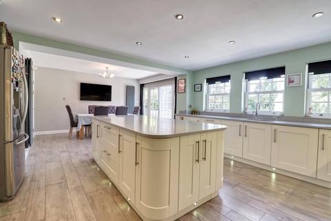 undefined, Essex, Harlow, CM17