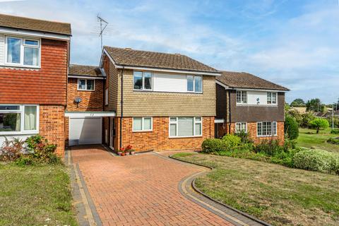 Tuffnells Way, Hertfordshire AL5