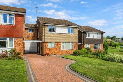 undefined, Tuffnells Way, Hertfordshire AL5