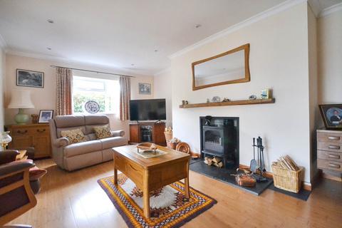 undefined, Newtown, Toddington, Cheltenham