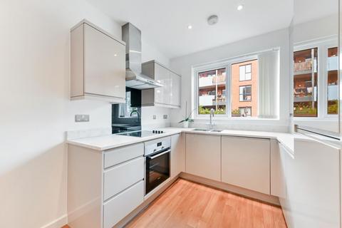 3 bedroom semi-detached house for sale, Reynard Way, Brentford