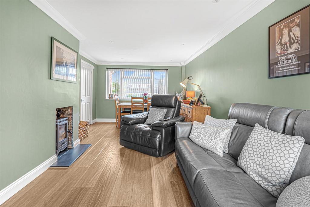 Living / Dining Room