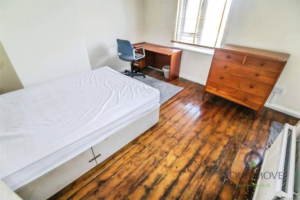 Double Bedroom