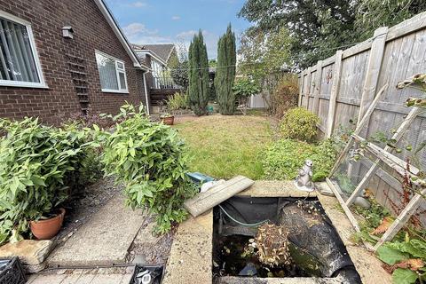 undefined, Paddock Wood, Prudhoe