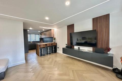undefined, Newcome Road, Shenley, WD7