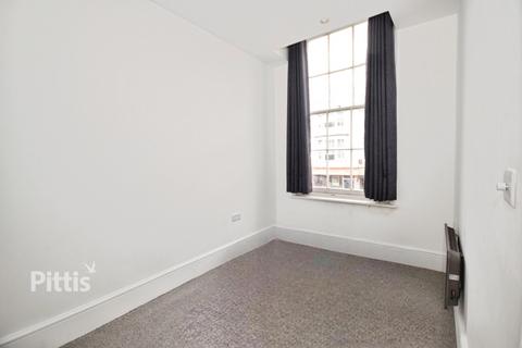 1 bedroom flat to rent, Union Street Ryde PO33