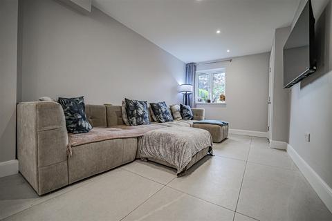 undefined, Musk Hill, Hemel Hempstead, HP1