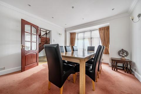 undefined, Laurel View, Woodside Park