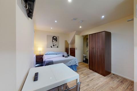Studio to rent, Anson Road, London NW2