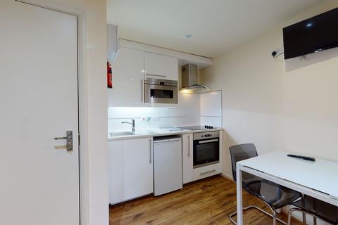 Studio to rent, Anson Road, London NW2