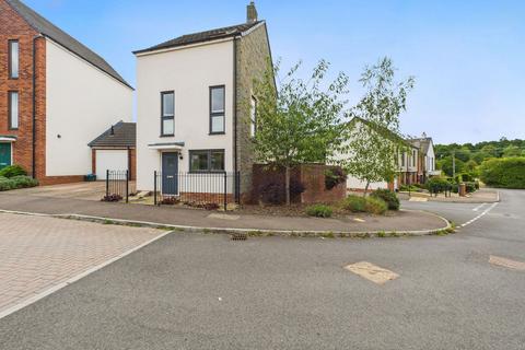 Cinders Crescent, Cinderford GL14