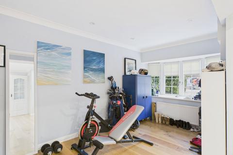 undefined, Penningtons, Bishop's Stortford CM23