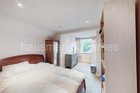 undefined, Golders Green Crescent, NW11