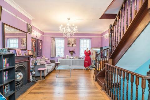 5 bedroom terraced house for sale, Falkland Road, London NW5