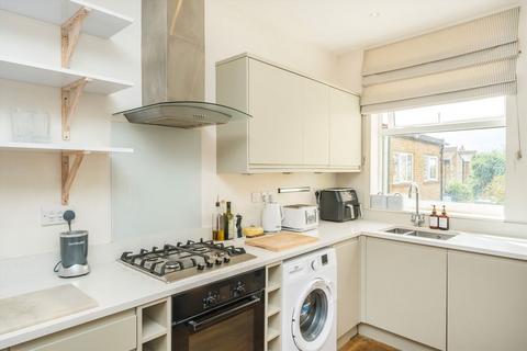 1 bedroom flat for sale, Garratt Lane, London SW17