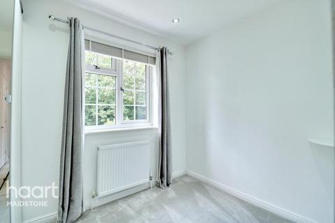 undefined, Phoenix Drive, Maidstone