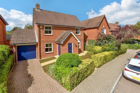3 bedroom detached house for sale, Pippin Way, Kings Hill, West Malling, Kent