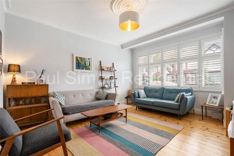 27 Sandringham Road, London, N22 6RB