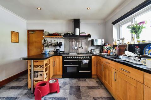 4 bedroom detached house for sale, Mountain Road, Ammanford SA18