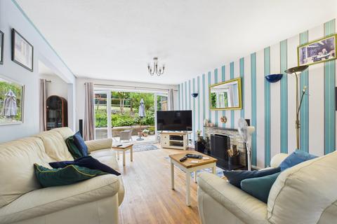 4 bedroom link detached house for sale, Greenridge, Penn