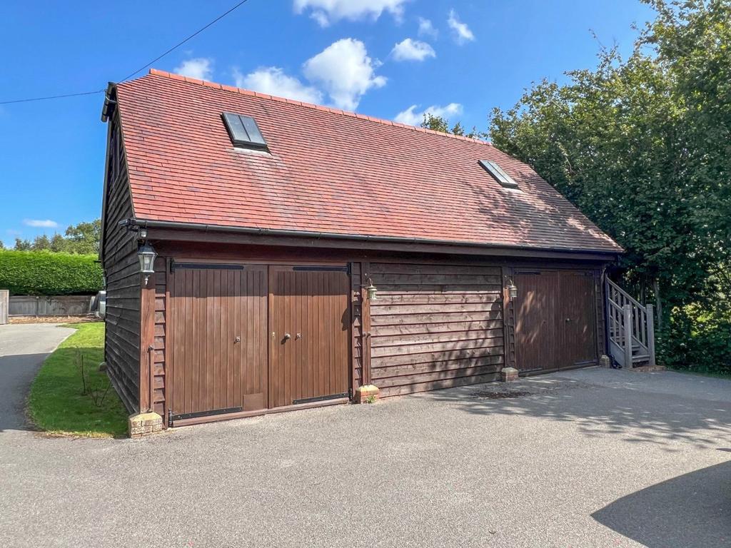 Garage Block