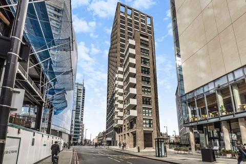 3 bedroom flat to rent, New Drum Street, London E1
