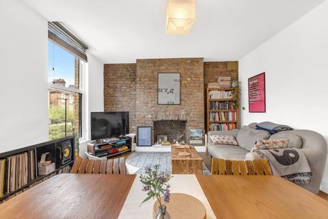 1 bedroom flat for sale, London N4