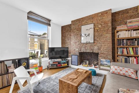 1 bedroom flat for sale, London N4
