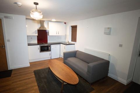 1 bedroom terraced house to rent, Chapel Hill, Huddersfield, HD1 3EB