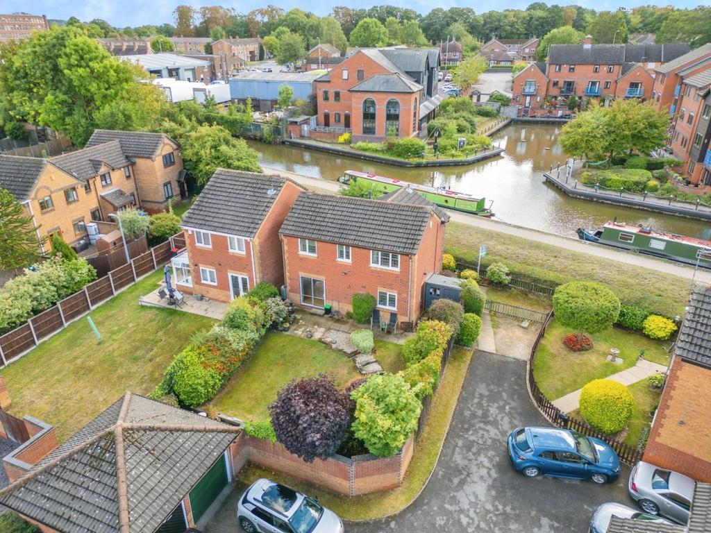 29somersetclosedrone-2.jpg