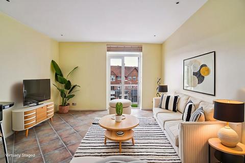 1 bedroom flat for sale, Burkes Road, Beaconsfield, HP9