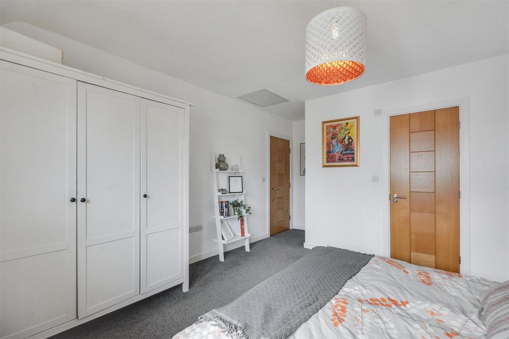 Bedroom 2 3.jpeg