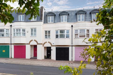 undefined, North Gardens, Brighton
